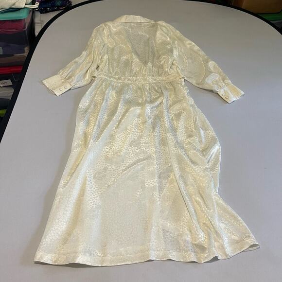 Vintage gold label Victoria's Secret 3 piece ivory pajama set with robe L - Picture 10 of 16